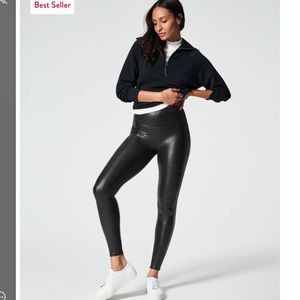 Spanx Faux Leather Leggings size large. Like new